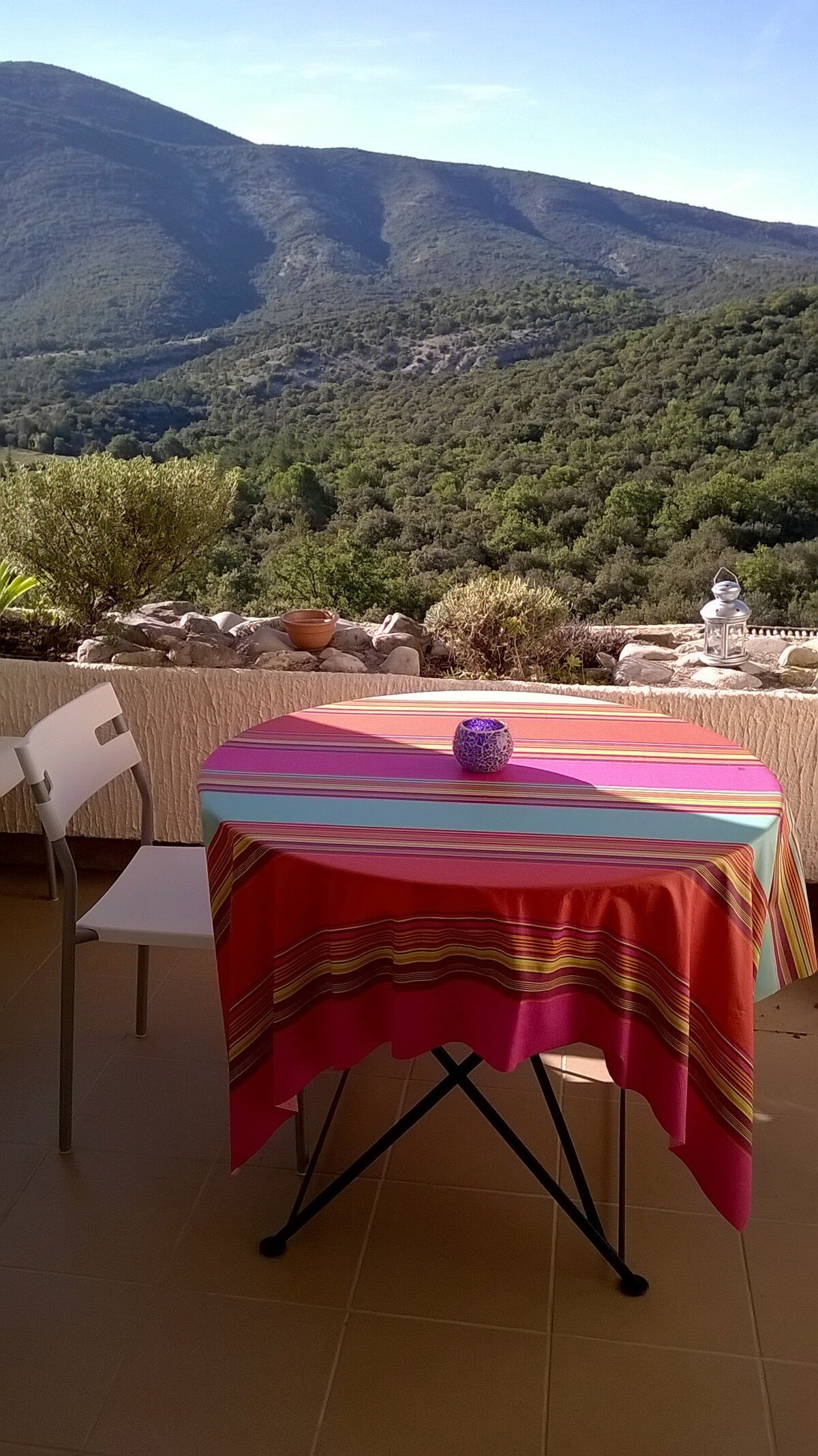 Provence Ventoux. Studio panoramique et piscine