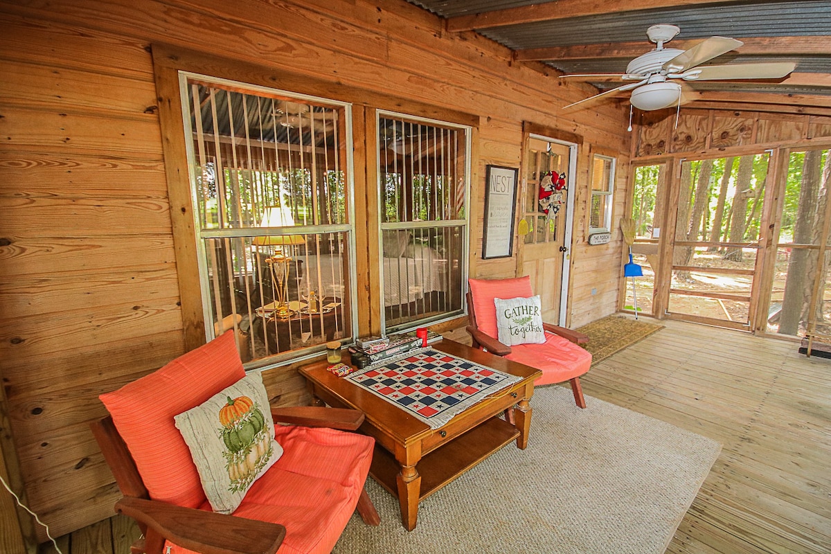 Happy Pine Cone Cabin, Fishing, Fire Pit, Trails