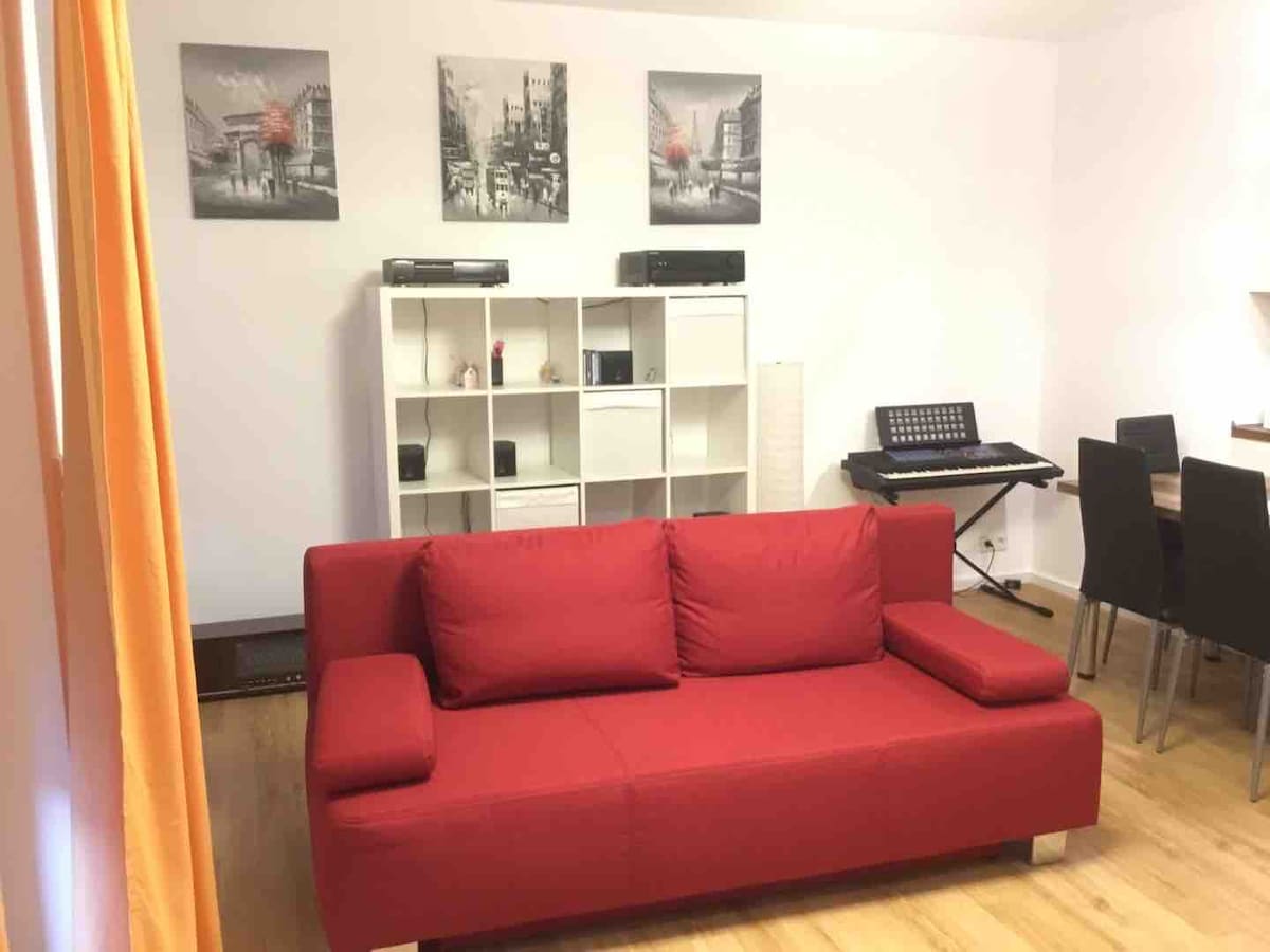 2 Zimmer Wohnung 57 m² nahe Hbf mit Garten zentral