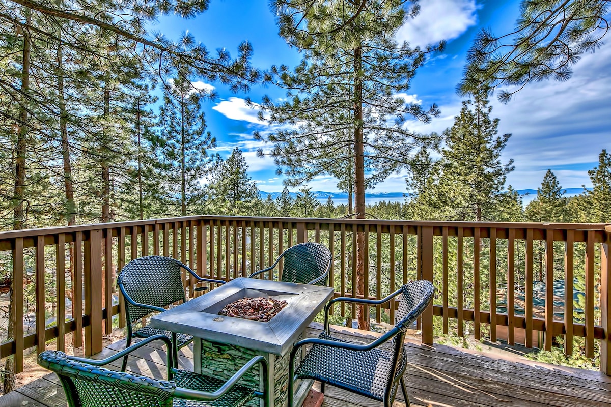 The Treehouse @ Lake Tahoe with Lake Views