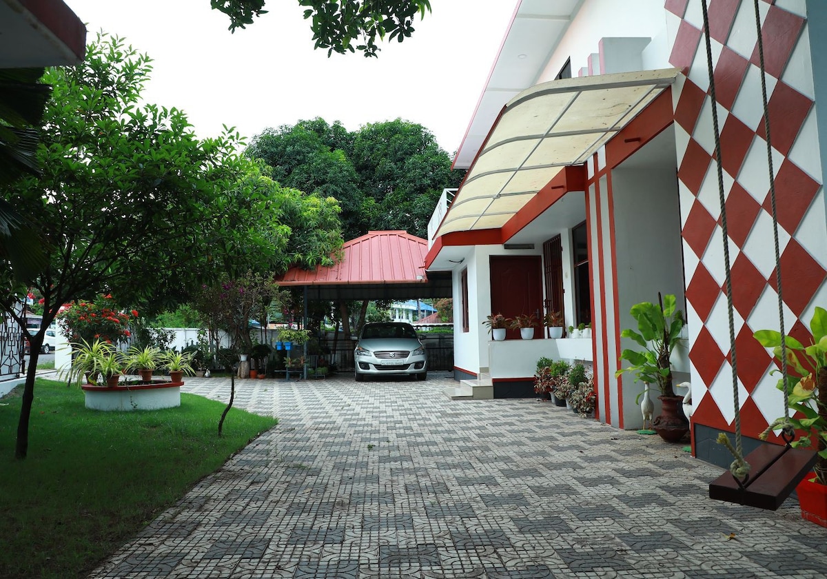 Smrithi Homestay near Lulu, Edappally, Ernakulam