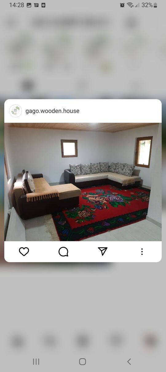 Gago 's Wooden House
