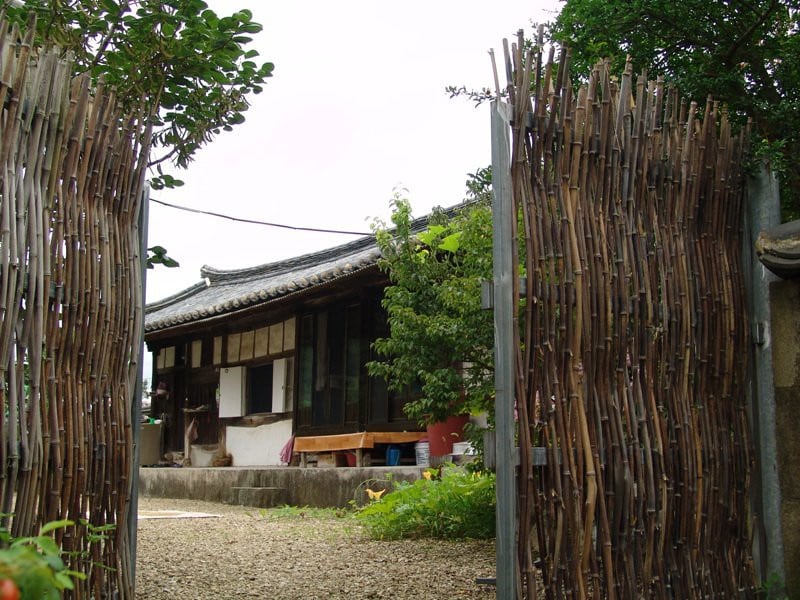 Sodendangdang House (Love Chae)