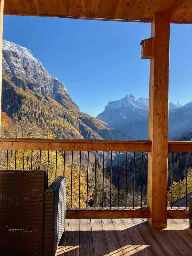 位于多洛米特（ Dolomites ）心脏地带的优雅小屋