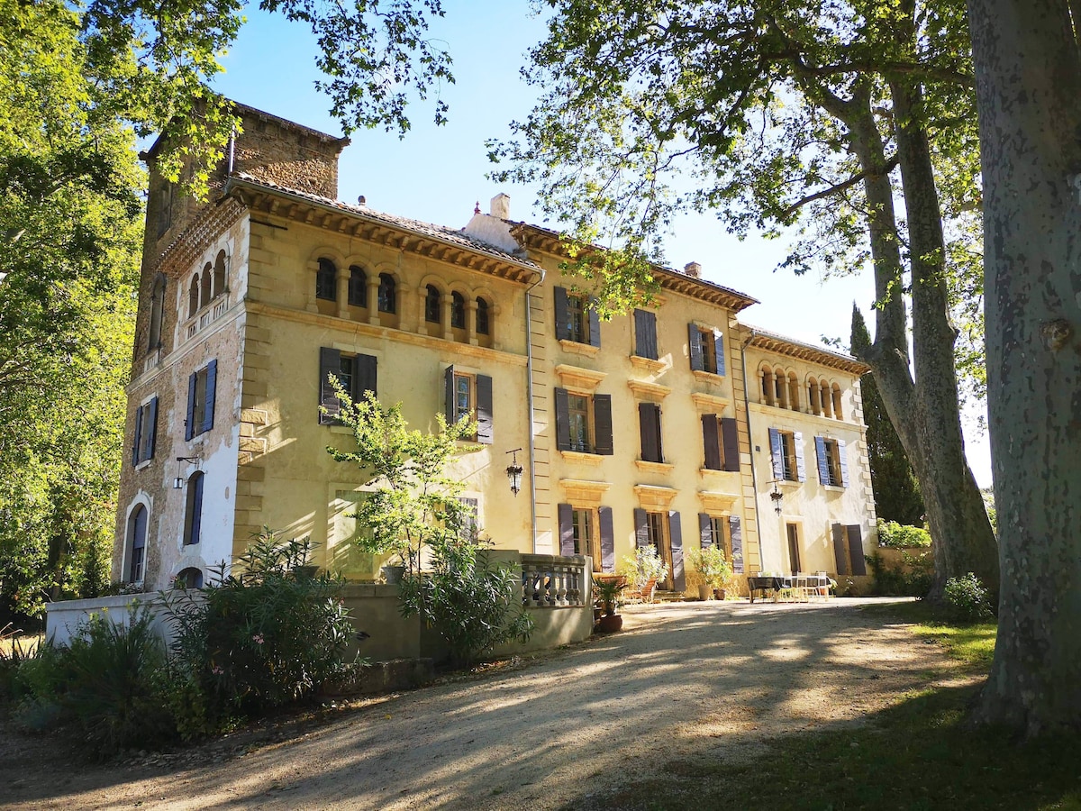 Classic room in Provence guesthouse