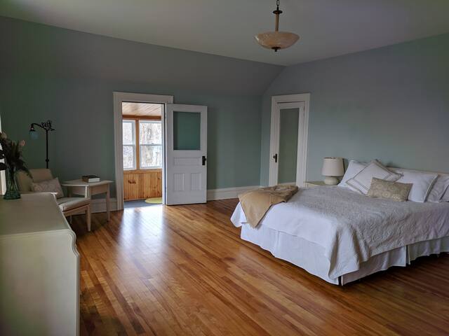 spacious in sackville at the rowanwood