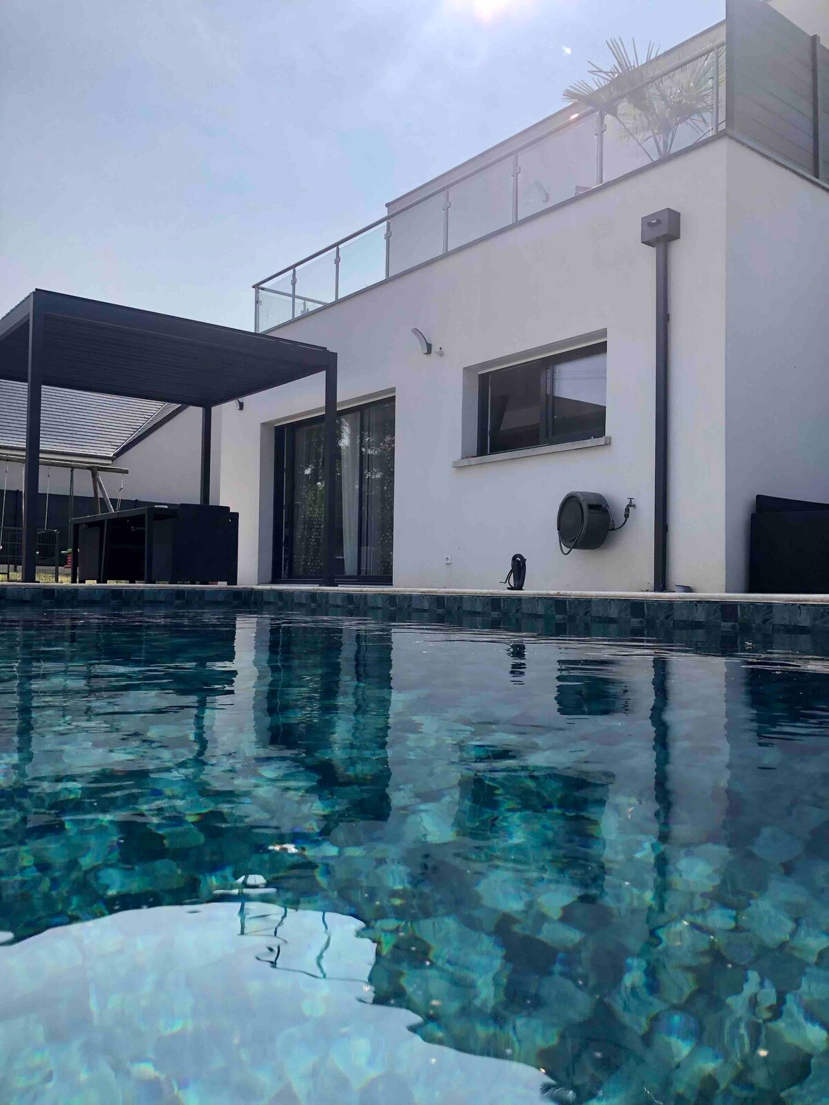 Maison contemporaine avec piscine en Touraine