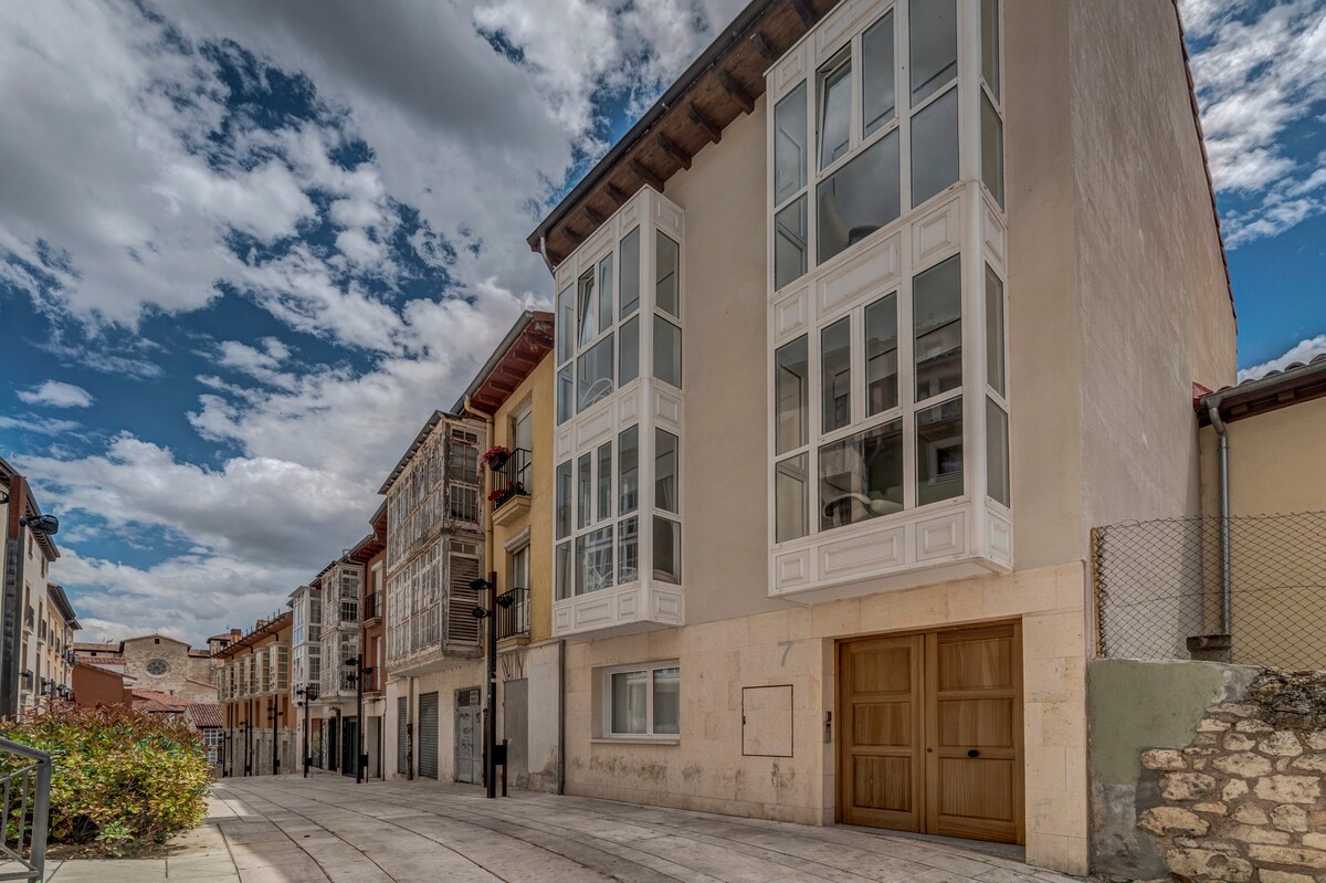 Edificio Apartamentos Turistico - Burgos Centro