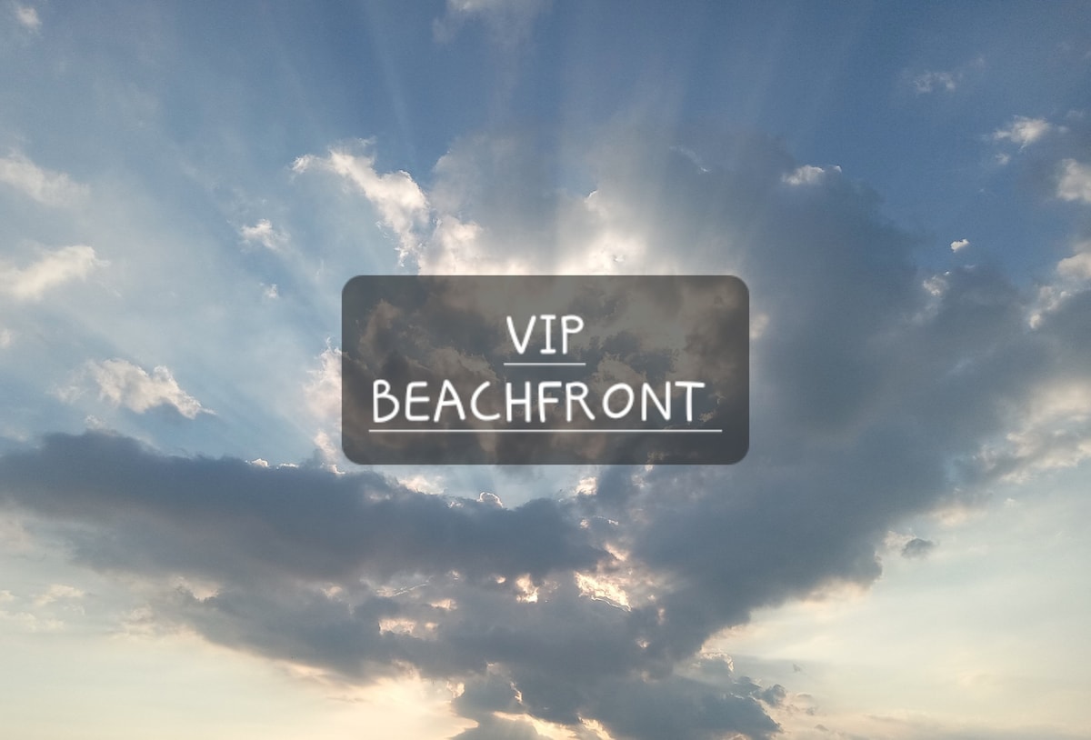 Beach Front VIP Condo Great view