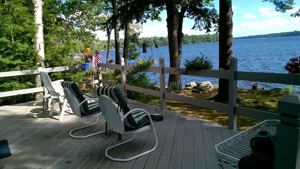 MAINE LAKE-FRONT COTTAGE -与大自然相连