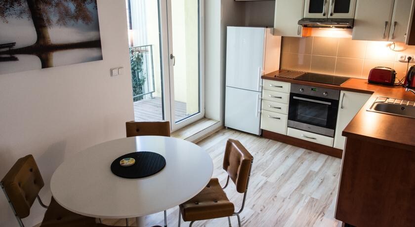 Apartman Rotalova