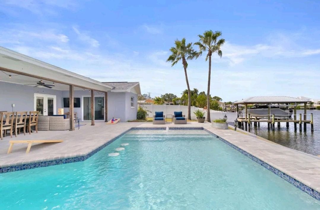 Apollo Beach Waterfront Pool Oasis