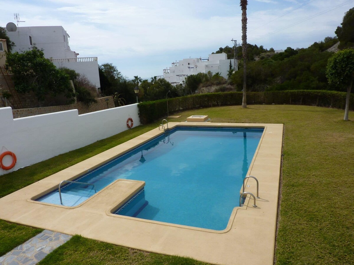 Entire House - Sea Views 300 meters to the beach