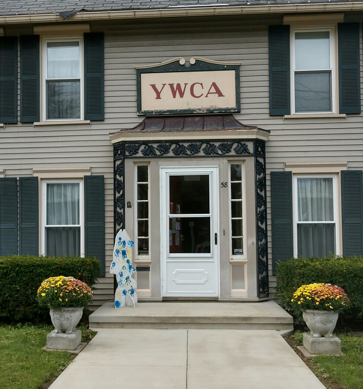 客房# 1迷人的YWCA登机房可供出租