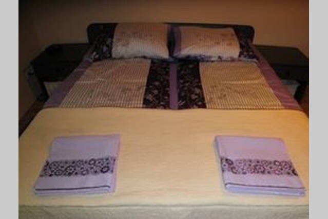 WIELICZKA - Double room with QUEEN SIZE BED.