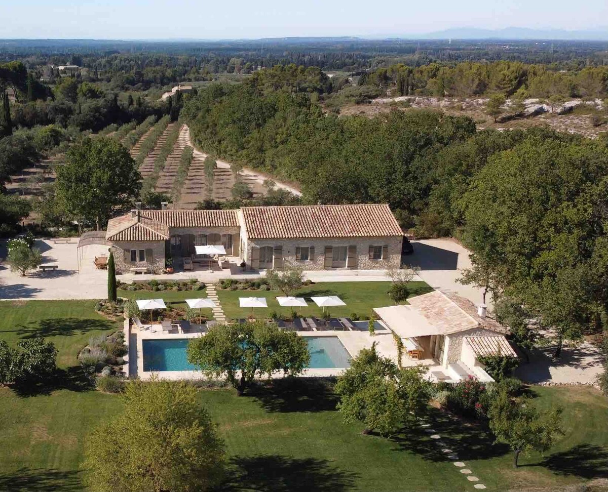 Stunning property - Amazing views of the Alpilles