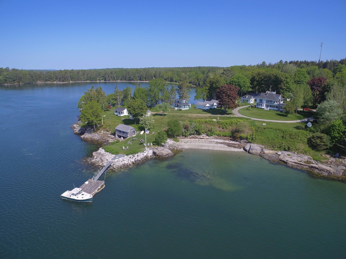 Edgewater Cabins # 2