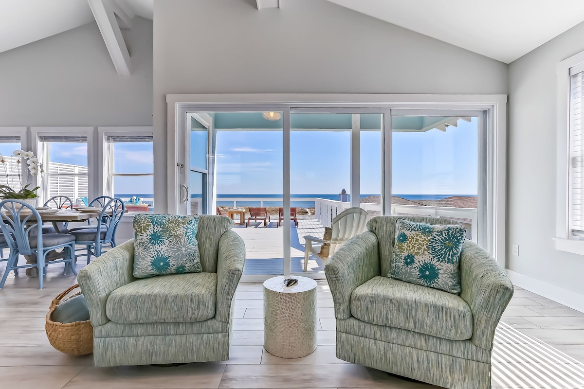 Duke 's Beach House | Oceanfront | Deck | Sleep 13