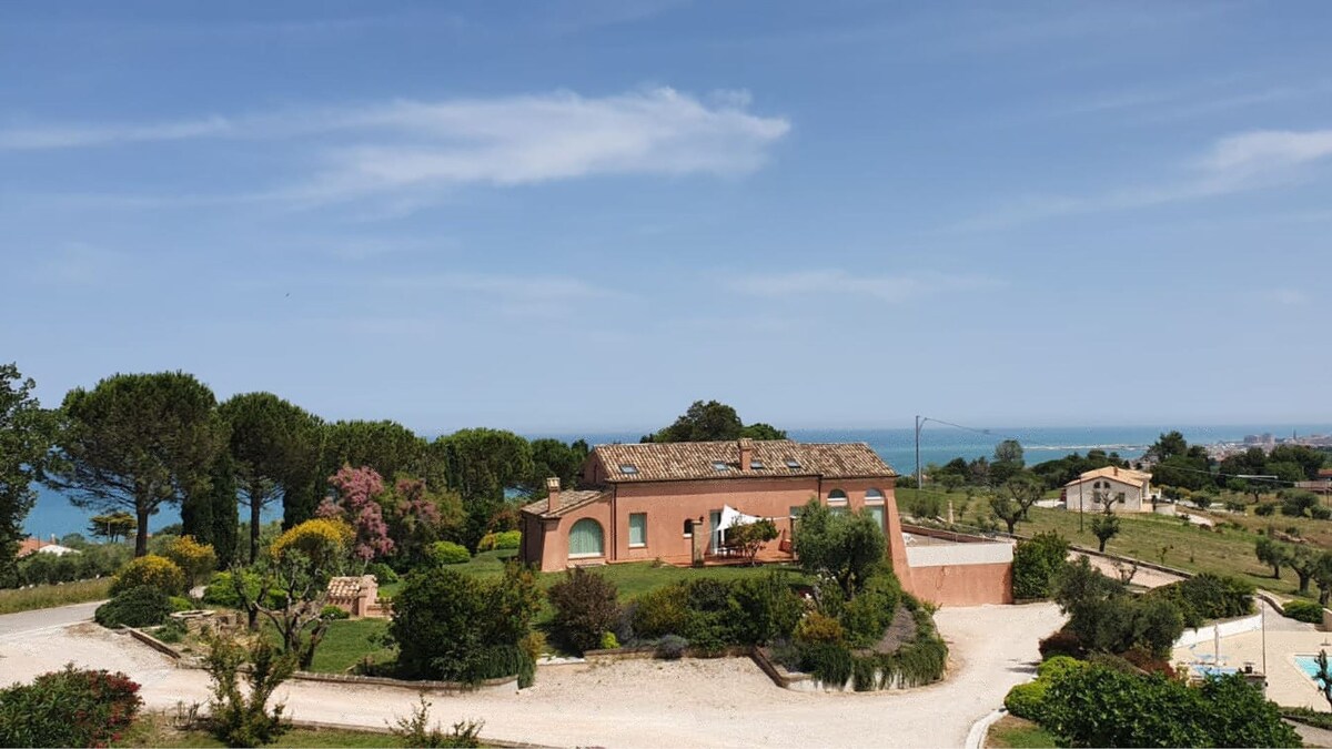 Villa Chiaramarina