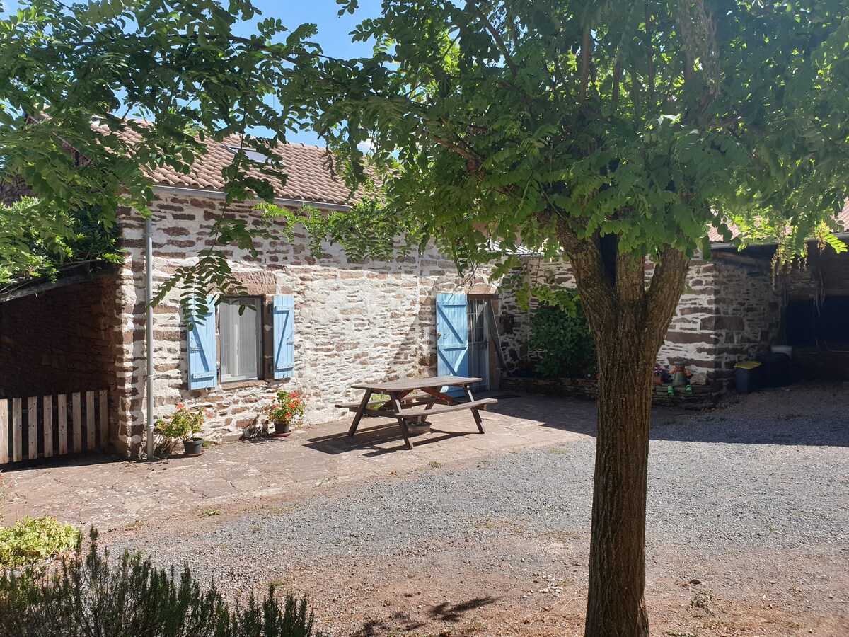 Domaine du Plan del Poux Gîte rural Sud Aveyron