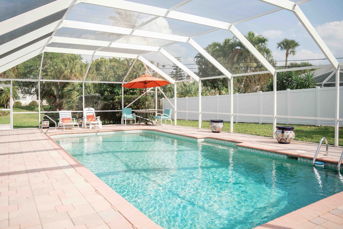 Anglers Cove Casita | Heated Pool, Walk to Ocean