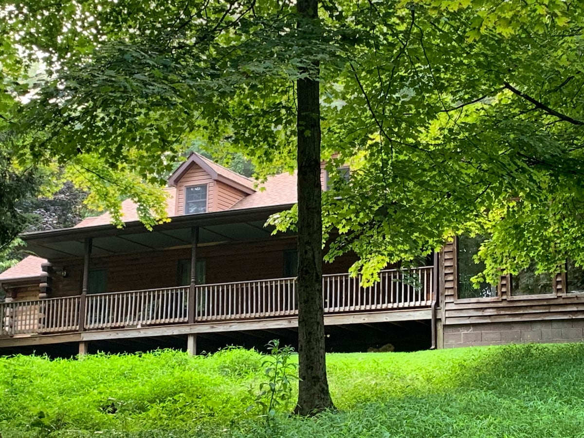 Tygart Lake Woodland Cabin