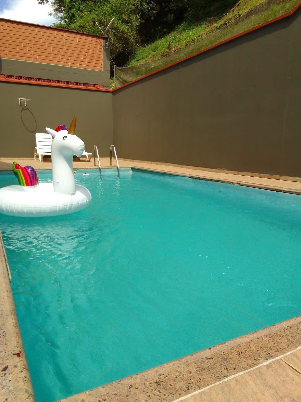 Suíte com vista para piscina!