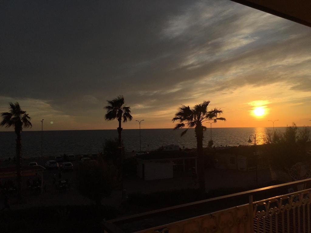 Casa "Paradiso" con vista a Falerna Marina