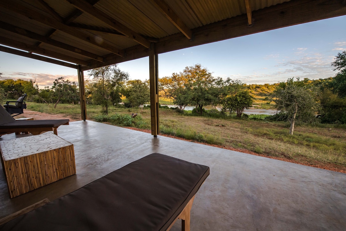 Total privacy on the majestic Olifants River