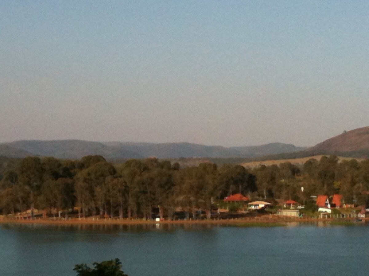 Casa de Campo at Carmo do Cajuru Dam