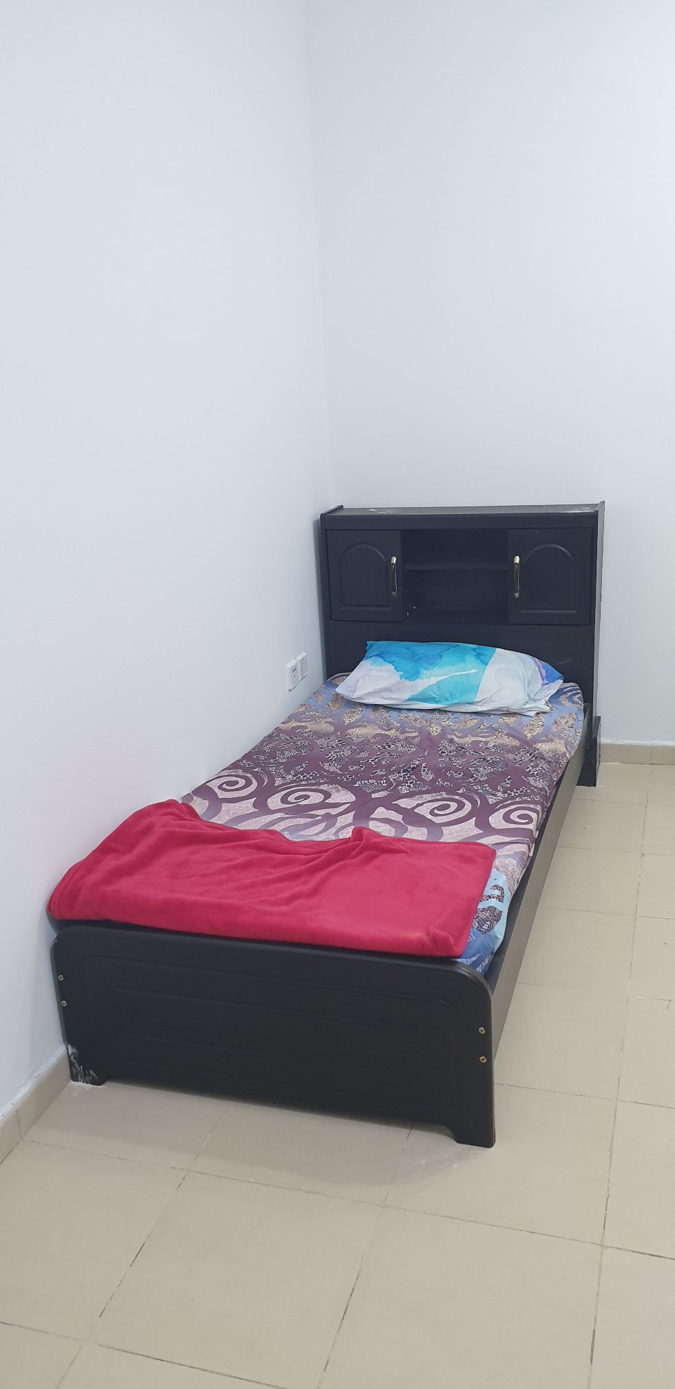 The best Shared room available in ajman