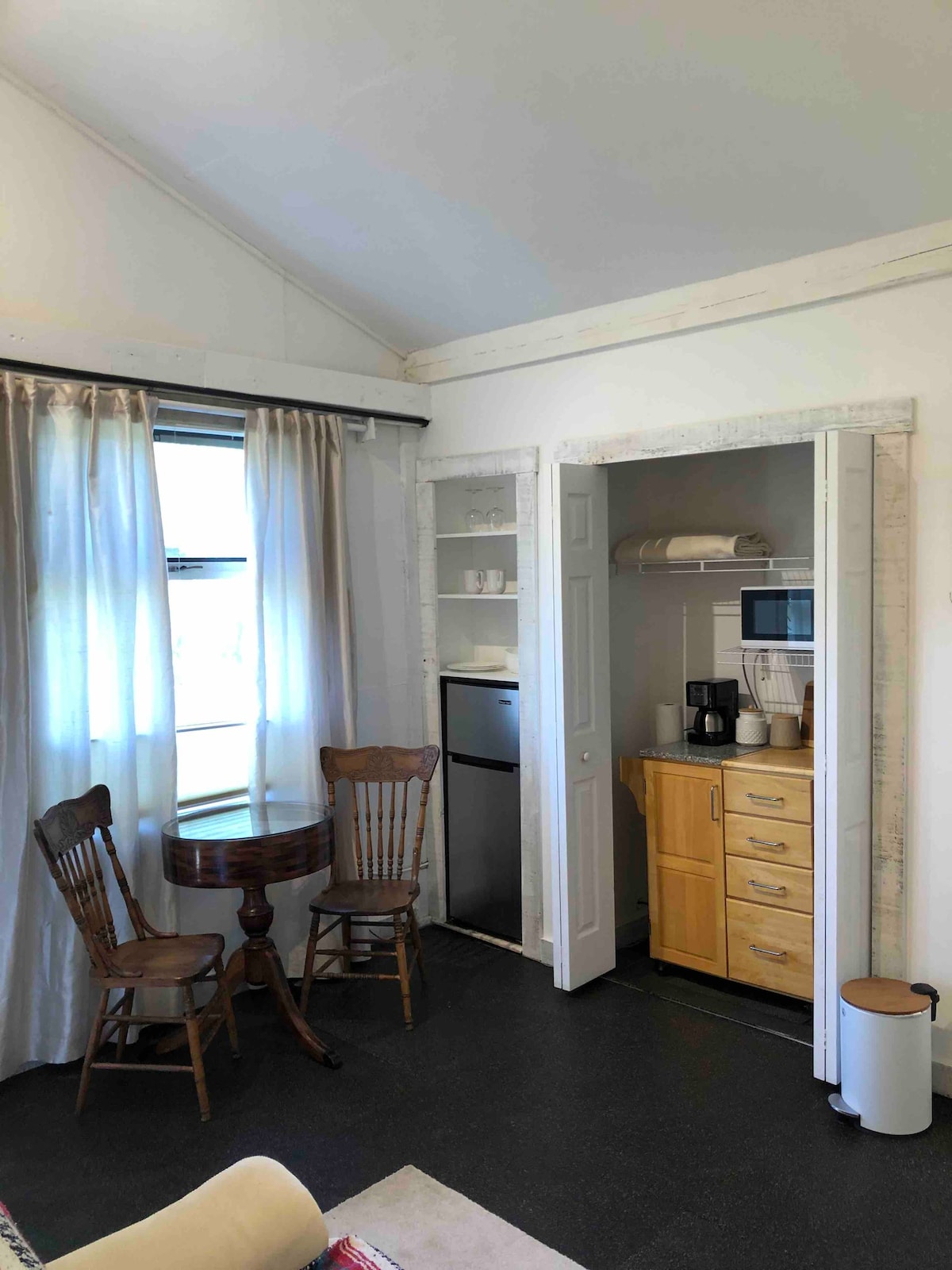 Claddagh Suite; a cozy corner