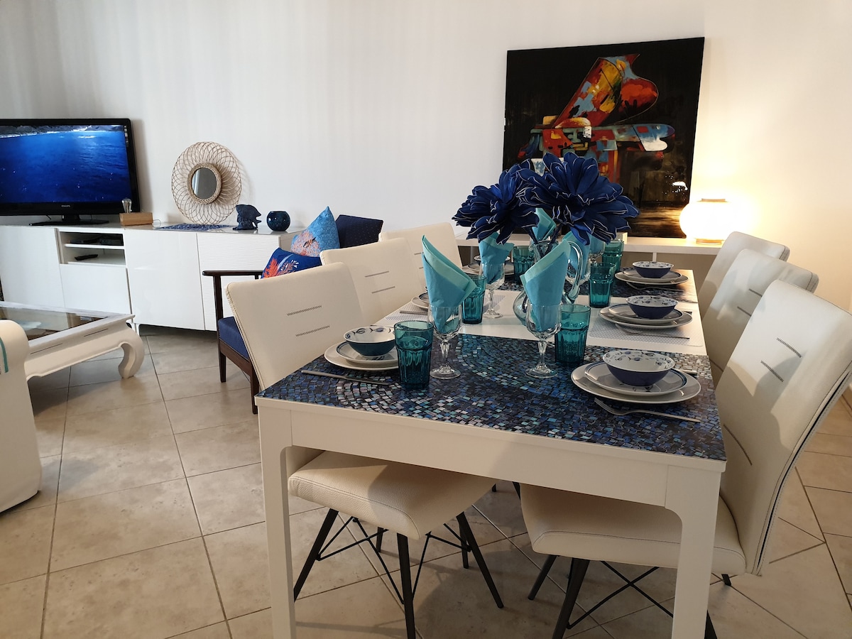HYERES. Apartment POSIDONIA - T4 in Downtown