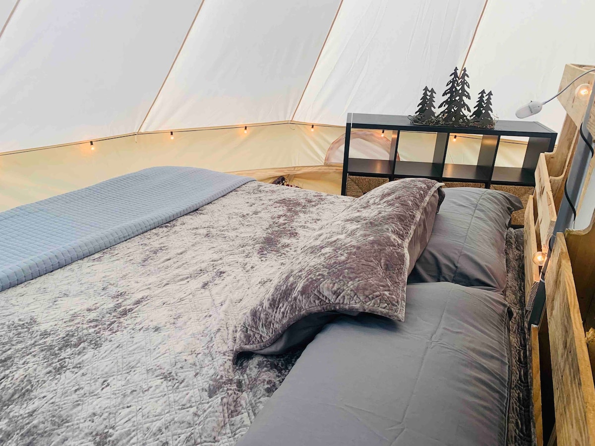 阿卡迪亚附近令人惊叹的豪华露营帐篷，配备加大双人床！