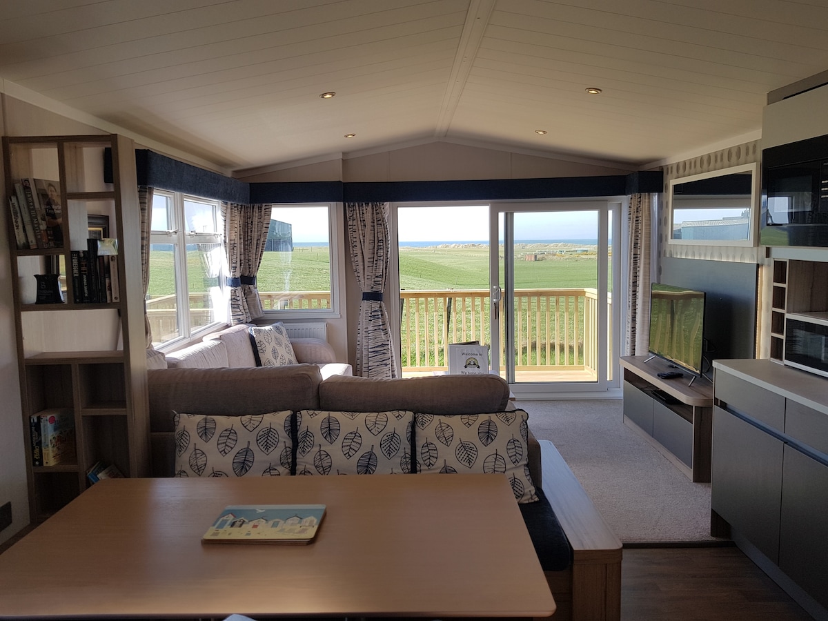 A3 Hot Tub, Machrihanish Golf and Sea Views