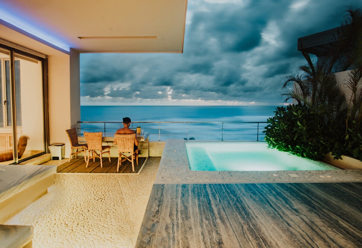 Luxury Beachfront Penthouse with private pool