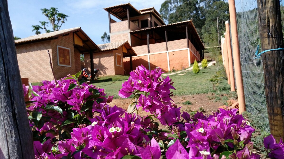 Chalés Santo Cálice-próximo a cachoeira Arco-Íris