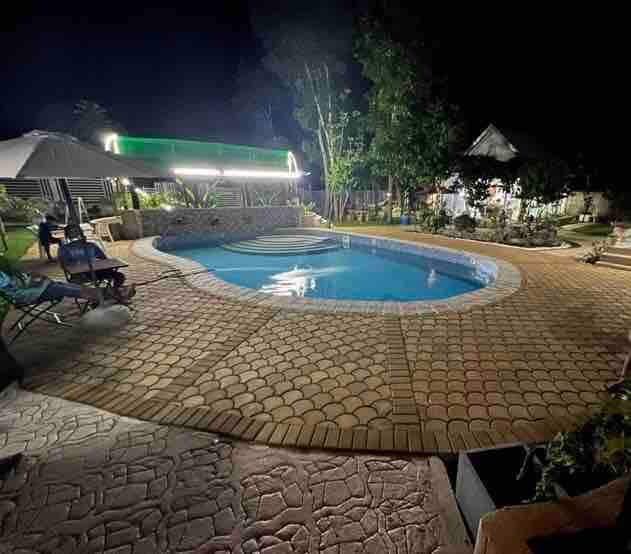 巴坦加斯（ Batangas ）丽帕（ Lipa ）的美式别墅# 3w/泳池