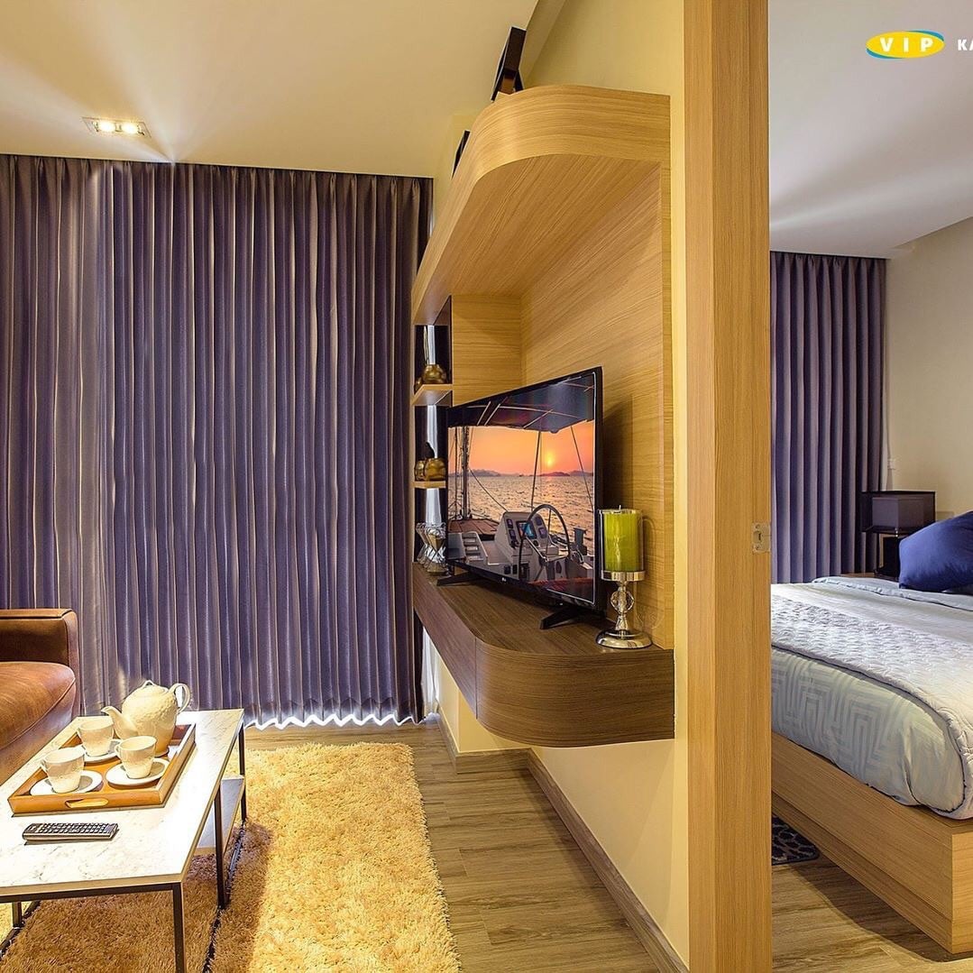 卡塔海滩单卧室套房，带游泳池和健身房