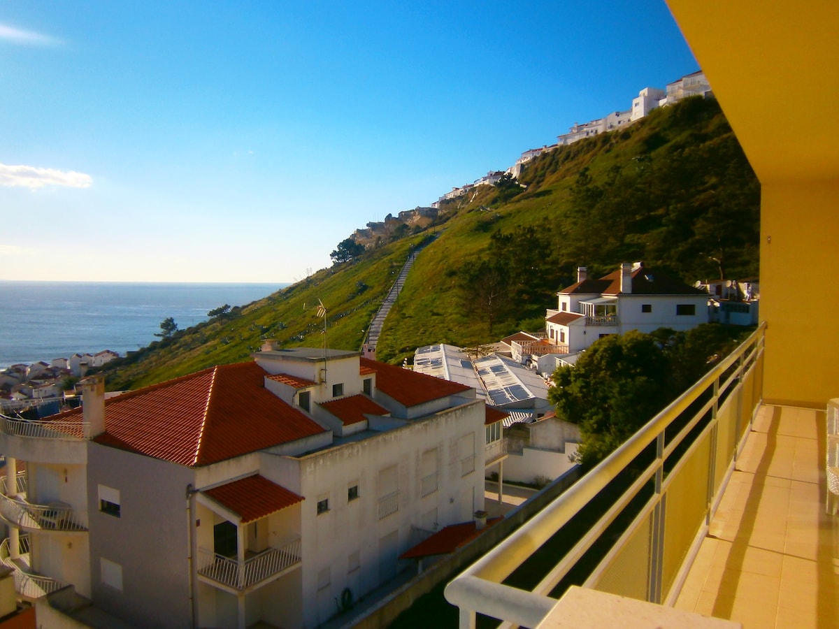 Comfortable apartment with sea view