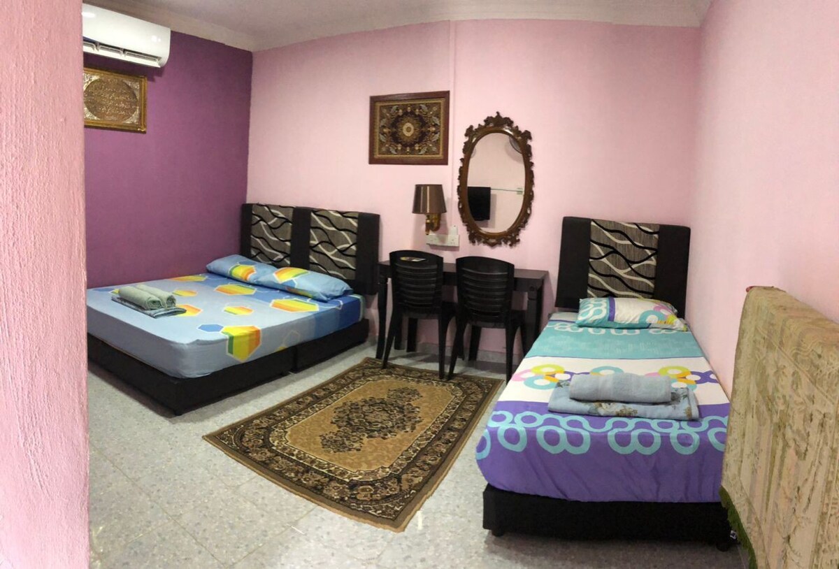 Homestay Syams (Bilik 8)