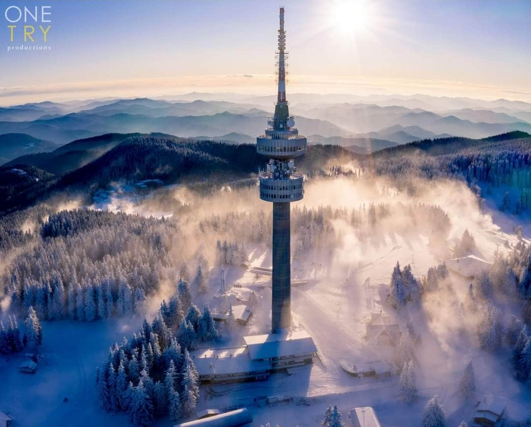 Apartment on the main ski slope. A stunning view