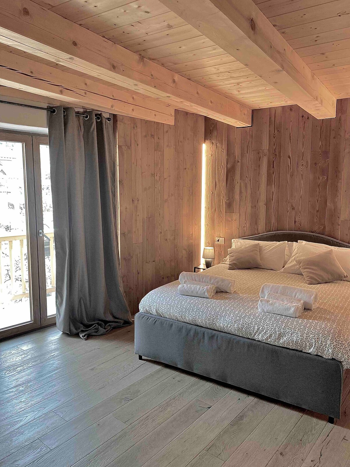 Courmayeur Superior and Junior Suite by SupaStays