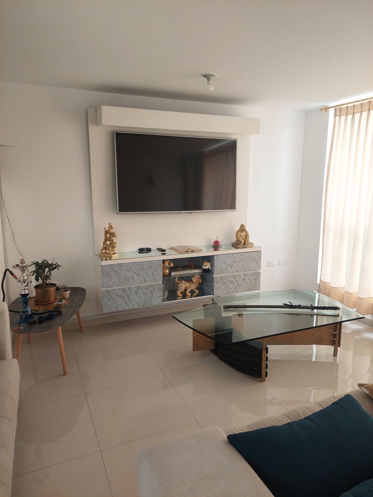 Hermosa habitación privada. En nuestra casa