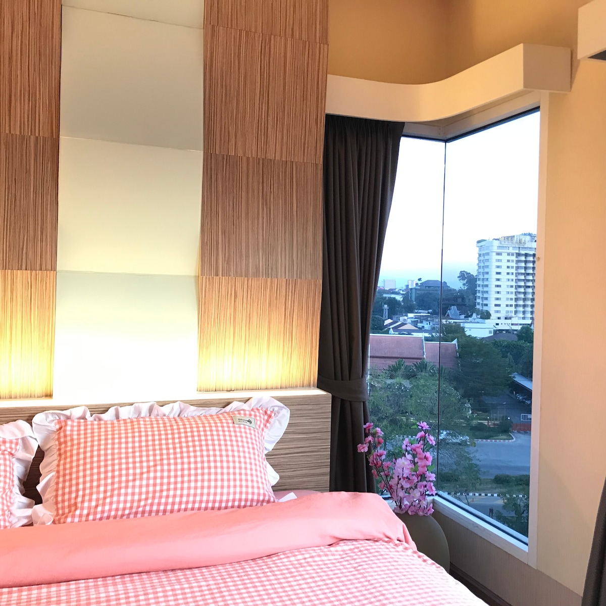 泰旅民宿#温暖的家，二室一厅2张床，提供接机(免费)服务，靠近MAYA商城和宁曼路