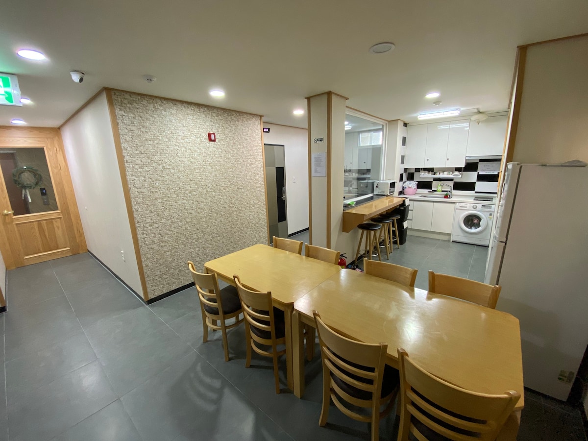 [Soldongsan Stay] Olleh House私人住宅50平方米/4间客房、4间卫生间、自炊室和客厅