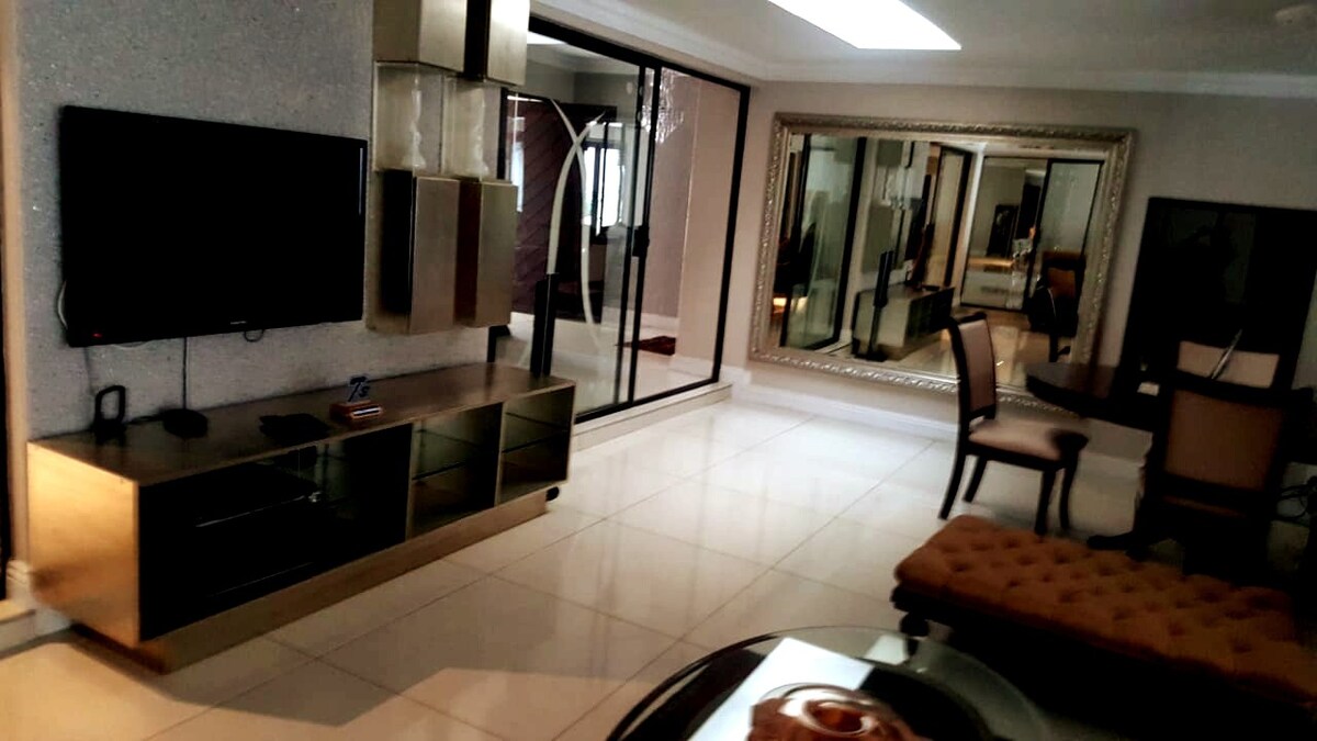 Deluxe Home in the Heart of Sandton
