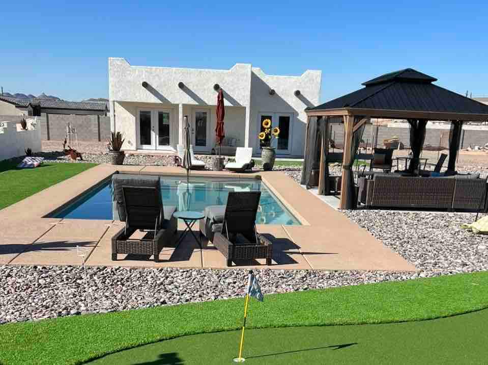 Casita /Guesthouse 
Fab Pool-Putting-Pet Friendly!
