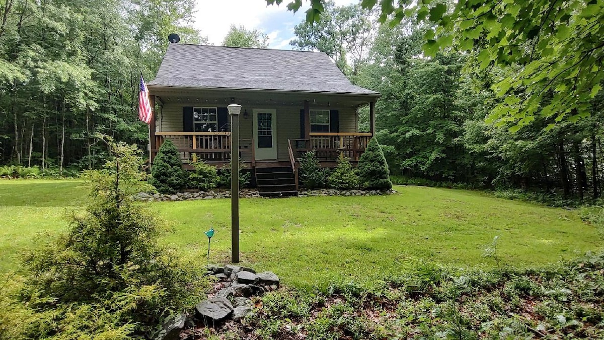 Bear Run-Rustic Cabin Feel with Modern Amenities