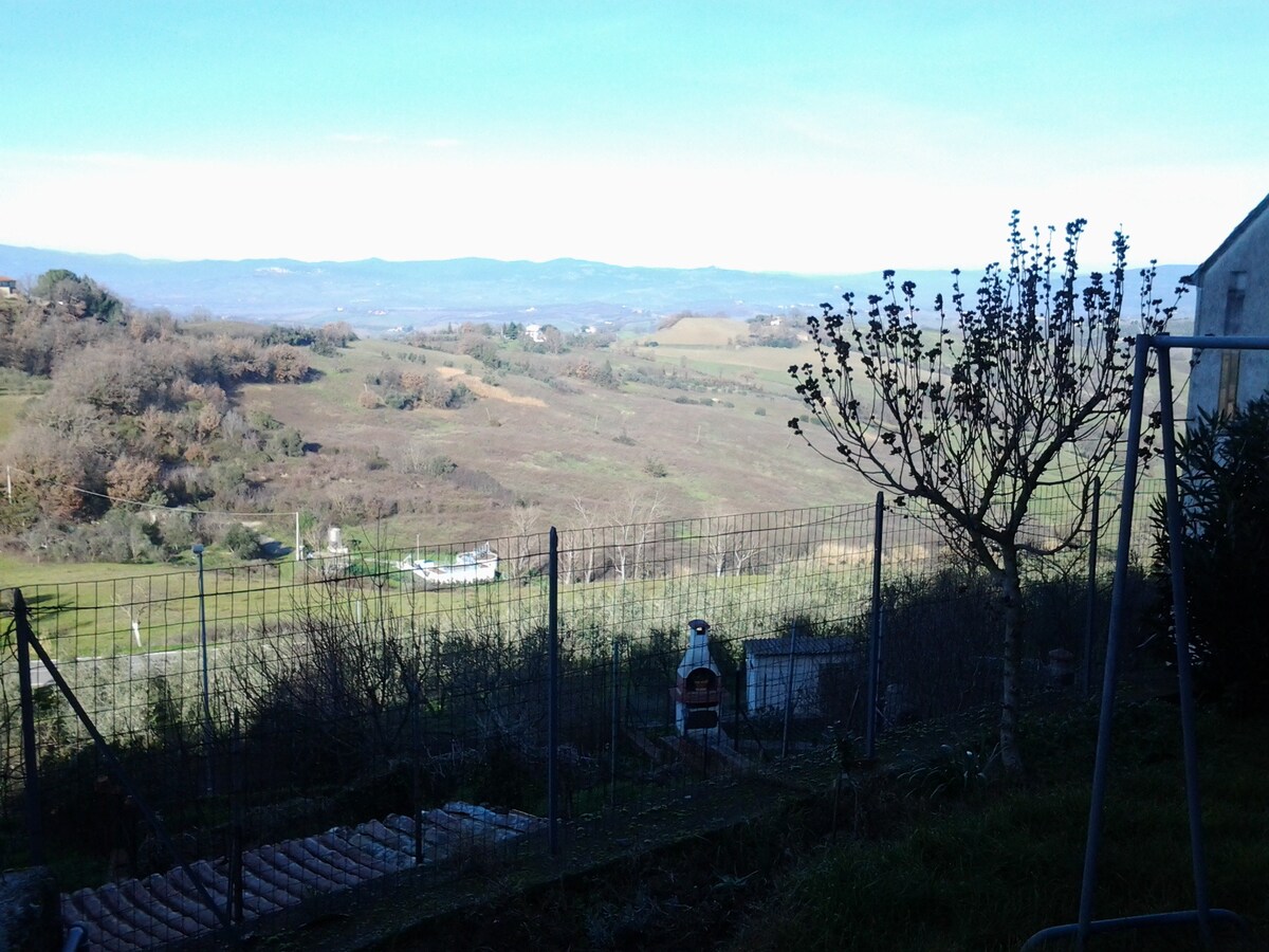 Toscana tra il mare e la montagna.